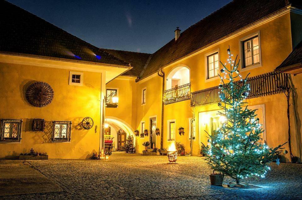 Winzerhof Familie Bogner Apartment Rohrendorf bei Krems ภายนอก รูปภาพ
